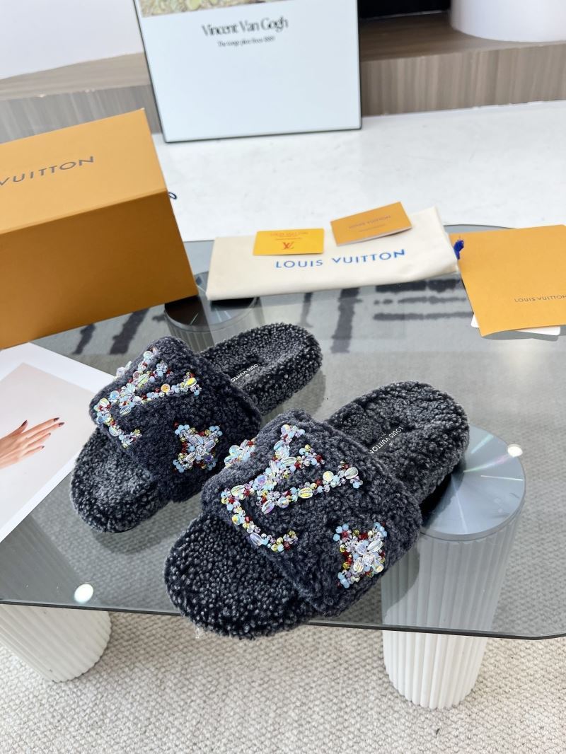 Louis Vuitton Slippers